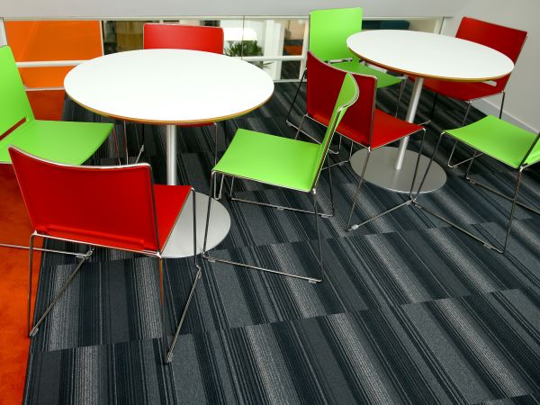 everyware_office_build_4.JPG