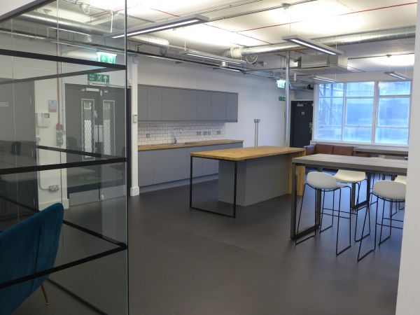 vice_office_design_2.jpg